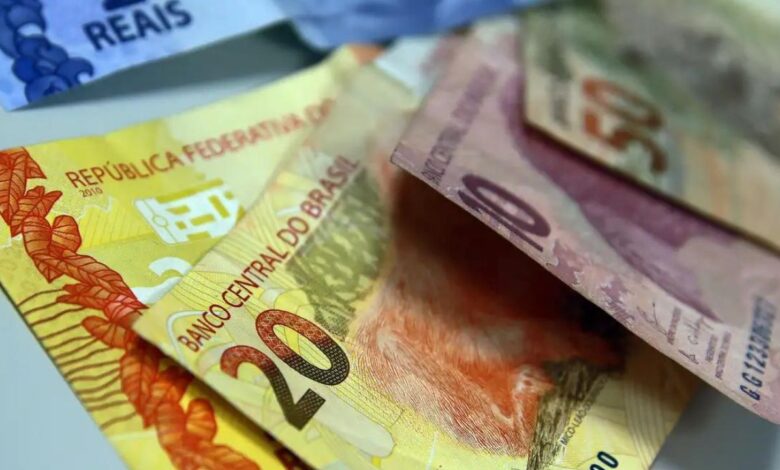 Estratégia para quitar dívidas altas: como reduzir valores expressivos a apenas R$ 200