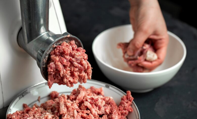 Os segredos da carne moída perfeita segundo especialistas em gastronomia