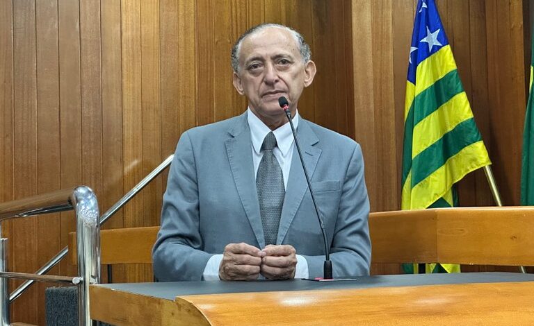 Goiânia avança em acessibilidade com projeto de braile em homenagens