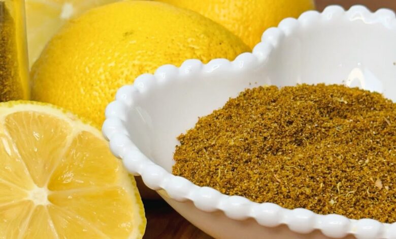 Economize no mercado preparando seu próprio lemon pepper com esta receita prática e natural