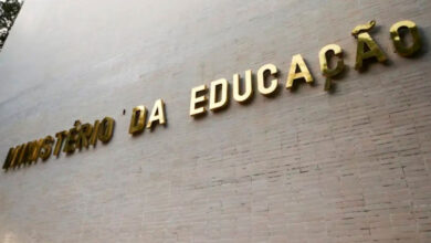 Reinvenção da formação em enfermagem: MEC estabelece novas diretrizes para graduação no Brasil