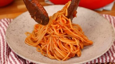 A manteiga de tomate assado que viralizou e promete transformar seu macarrão em prato de chef