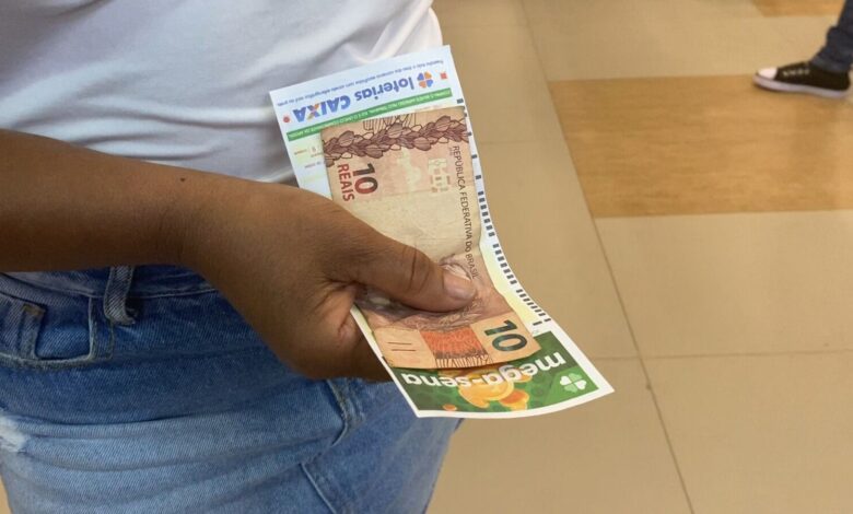 Mega-sena celebra 30 anos com sorteio especial e prêmio de R$ 320 milhões