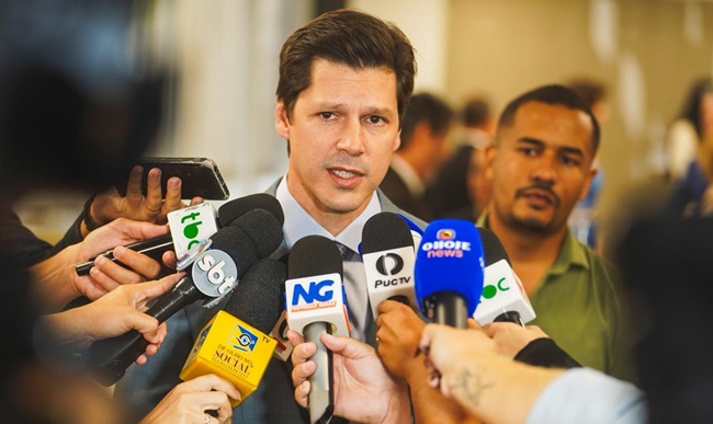 Goiás formaliza adesão a programa federal emergencial para estabilizar diesel