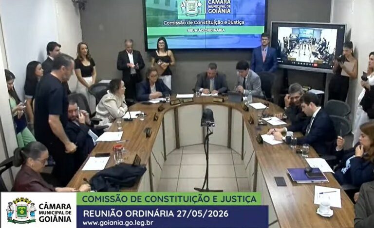 Reajuste salarial do magistério municipal de Goiânia é aprovado na CCJ