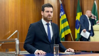 Câmara de Goiânia aprova uso de armas não letais por agentes de trânsito para autodefesa