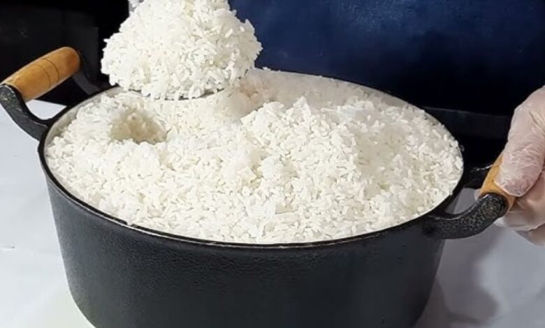 Segredo culinário para garantir um arroz soltinho usando apenas um ingrediente