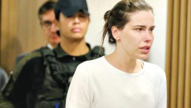 Advogada condenada por perseguir ex-namorado enquanto aguarda julgamento por duplo homicídio