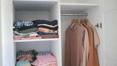 Mofo em roupas: como combater e prevenir o cheiro indesejado com dicas de especialistas