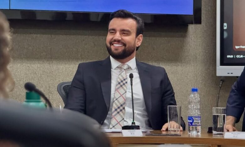 Operação em Goiânia apura suposta propina em alvarás e mira vereador Luan Alves