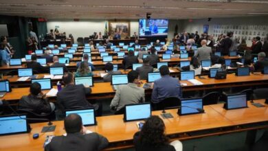 Comissão da Câmara aprova admissibilidade de PEC que reduz maioridade penal para 16 anos