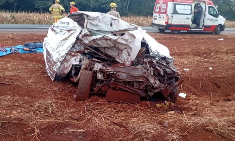 Acidente fatal na Br-452 em Rio Verde tira a vida de três pessoas