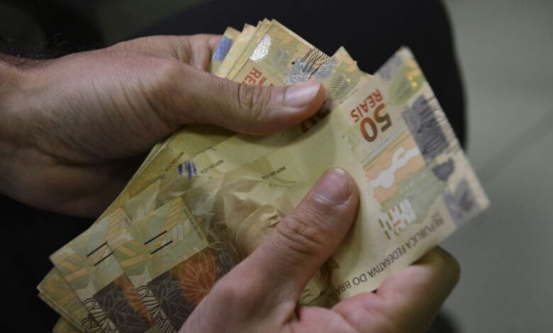 As 10 profissões com as maiores médias salariais em Goiás reveladas pela Receita Federal