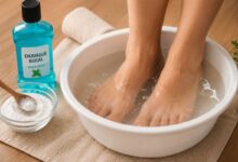 Banho de pés com bicarbonato e enxaguante bucal: entenda o uso e as recomendações de especialistas