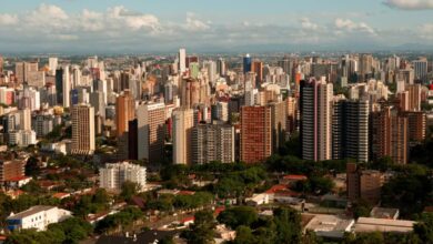 Desvendando a regra 3-30-300: o segredo para reduzir o estresse em grandes cidades