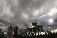 Frente fria avança e traz mudança no tempo para regiões de Goiás