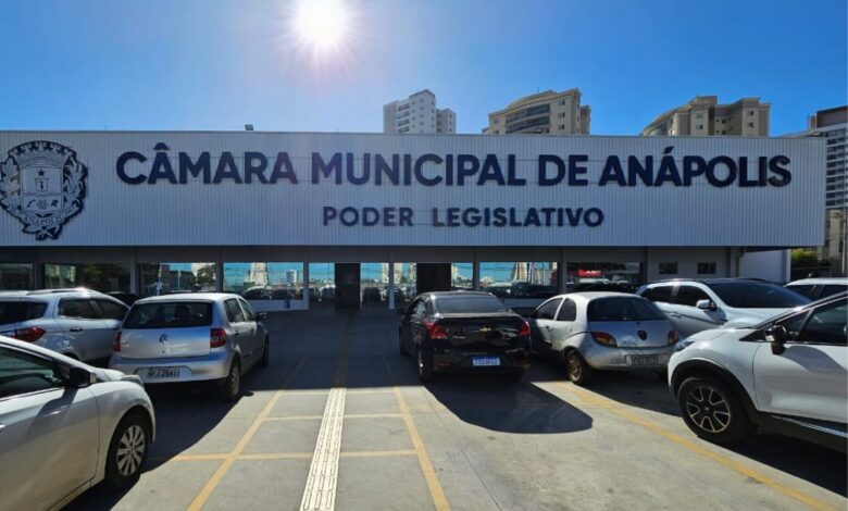 Anápolis: vereadores definem destino de R$ 10,3 milhões em emendas para 2027