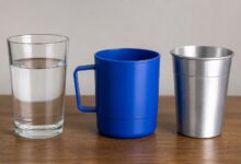 Vidro, plástico ou alumínio: qual o copo ideal para beber água?