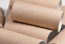 Transforme tubos de papel higiênico em itens de decoração para sua mesa