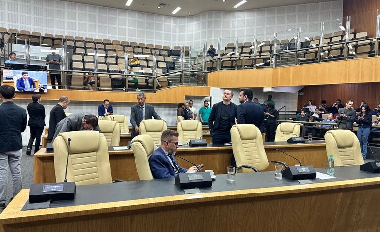 Câmara aprova data-base em primeira votação para servidores municipais