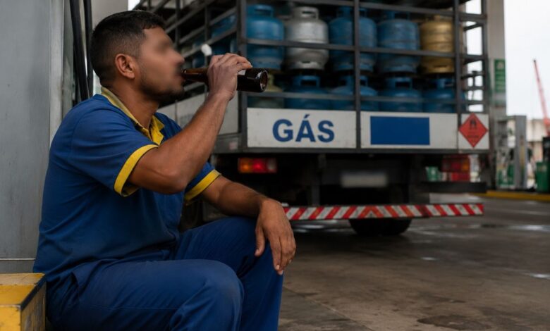 Justiça confirma demissão por justa causa de entregador que consumiu álcool em serviço