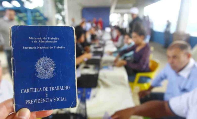 Aposentadoria em 2026: INSS ajusta regras e impacta planejamento de trabalhadores formais