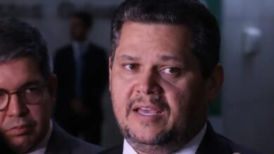 PEC 6x1 segue travada no Senado sob comando de Davi Alcolumbre