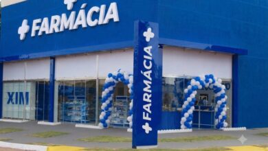 A estratégia por trás das farmácias nas esquinas: entenda a lógica do varejo