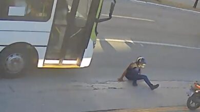 Passageiro de moto morre após queda e atropelamento por ônibus em Goiânia
