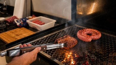 Segredos de mestre para um churrasco sem excesso de fumaça