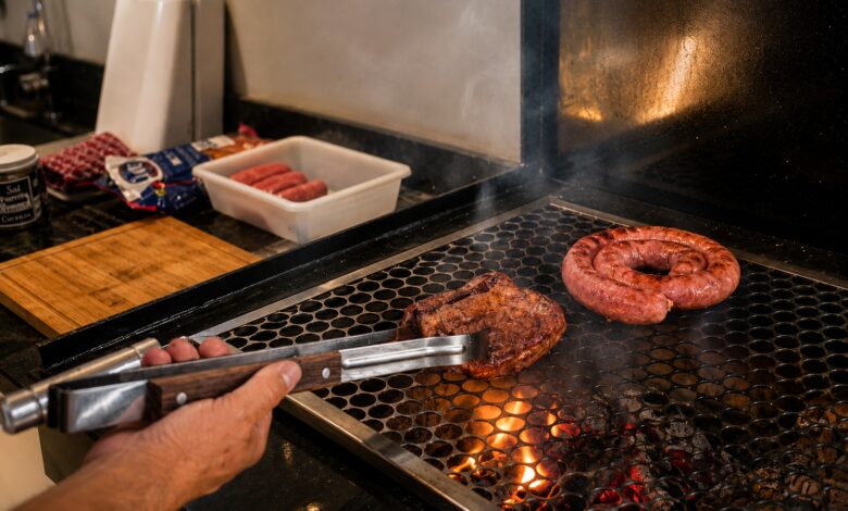 Segredos de mestre para um churrasco sem excesso de fumaça