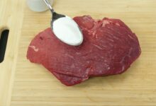 Bicarbonato de sódio: o segredo de restaurantes para amaciar carnes mais duras