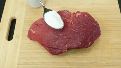 Bicarbonato de sódio: o segredo de restaurantes para amaciar carnes mais duras