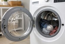 O truque da bola de alumínio na máquina de lavar: entenda a função e as recomendações de uso