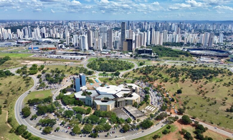 Capital goiana impulsiona economia com quase 4,8 mil novas empresas em junho