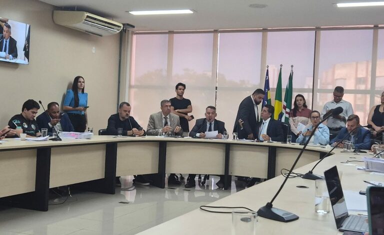 Comissão Mista aprova LDO para 2027 com foco em saúde e assistência social