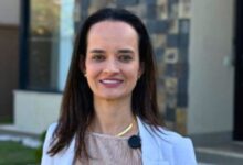 Médica enfrenta cyberbullying e critica cultura de ataques à aparência nas redes sociais