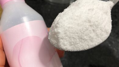 Água oxigenada e sal: a combinação caseira para limpeza que exige cautela