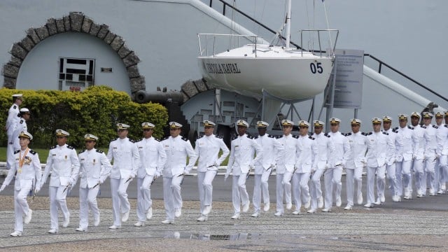 Marinha do Brasil encerra inscrições para curso de formação de cabos neste domingo