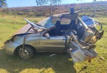 Ultrapassagem mal sucedida causa capotamento e deixa motorista ferido em Anápolis