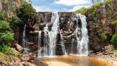 Cachoeira do Salto Corumbá recupera curso natural após mais de dois séculos de seca