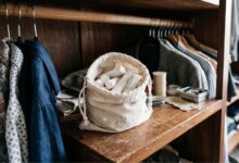 Giz branco no guarda-roupa: a solução simples e econômica contra umidade e mofo