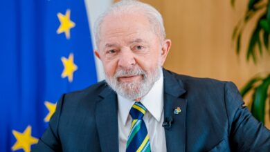 Programas sociais e debate sobre jornada de trabalho impulsionam aprovação de Lula, revela Quaest