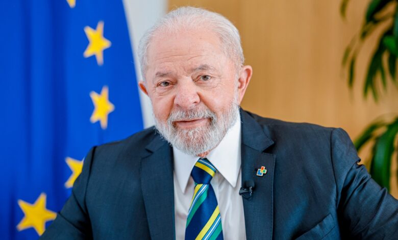 Programas sociais e debate sobre jornada de trabalho impulsionam aprovação de Lula, revela Quaest