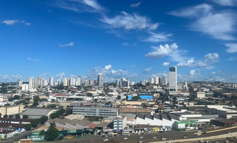 Amplitude térmica e tempo seco marcam previsão do tempo em Goiás neste sábado