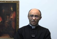 Padre excomungado com passagem por Anápolis revela denúncias de 'macumba' em igrejas católicas