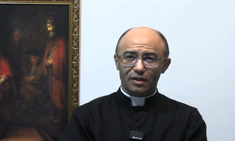 Padre excomungado com passagem por Anápolis revela denúncias de 'macumba' em igrejas católicas