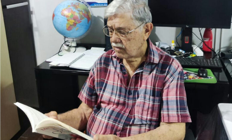 Aos 85 anos, ex-dentista retoma os estudos e inicia curso de Direito em Goiás