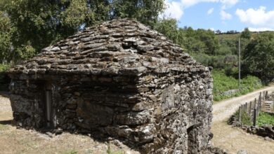 O vilarejo isolado em Portugal que mantém apenas um habitante permanente