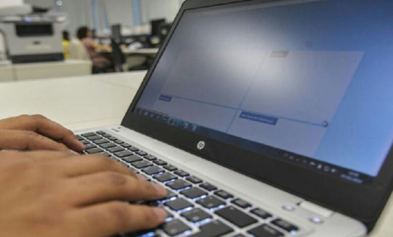 Anac abre 9,5 mil vagas para curso gratuito de inglês voltado à aviação